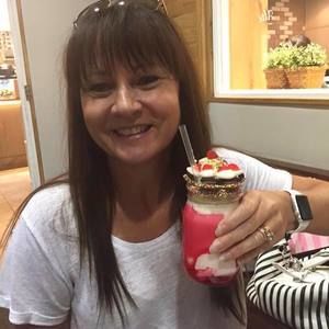 Meet your Posher, Nikki